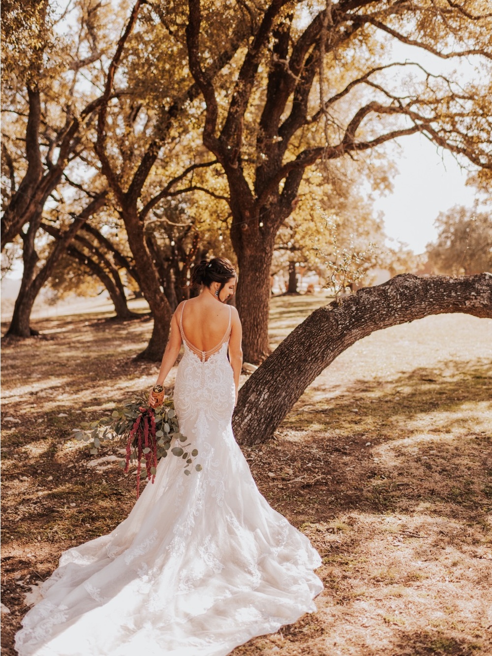 Lace Mermaid Wedding Dress in Ivory